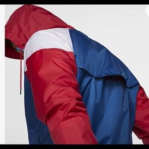Nike windrunner jacket